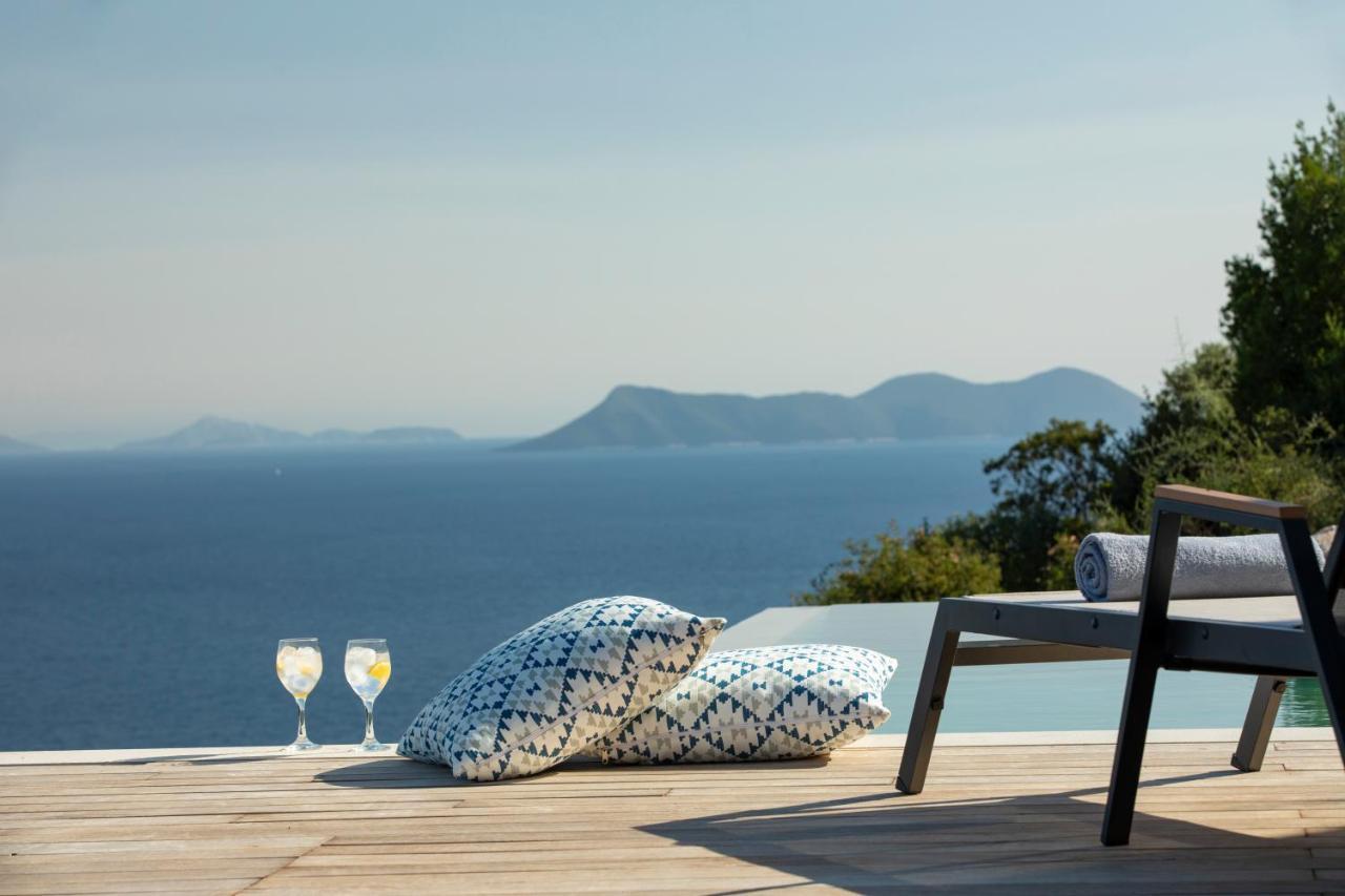 Blooms Of Sivota Bay - Luxury Villas With Private Heated Pool Extérieur photo