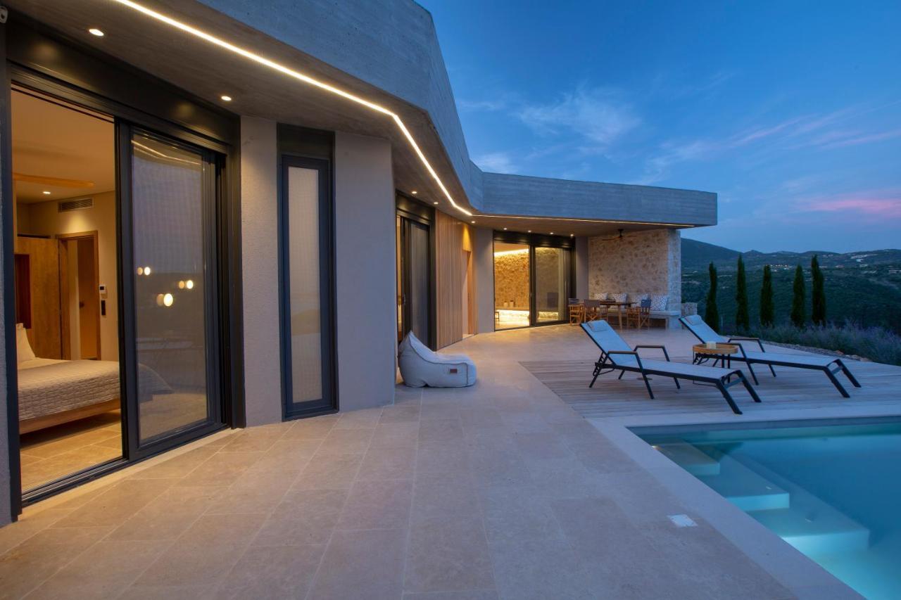 Blooms Of Sivota Bay - Luxury Villas With Private Heated Pool Extérieur photo