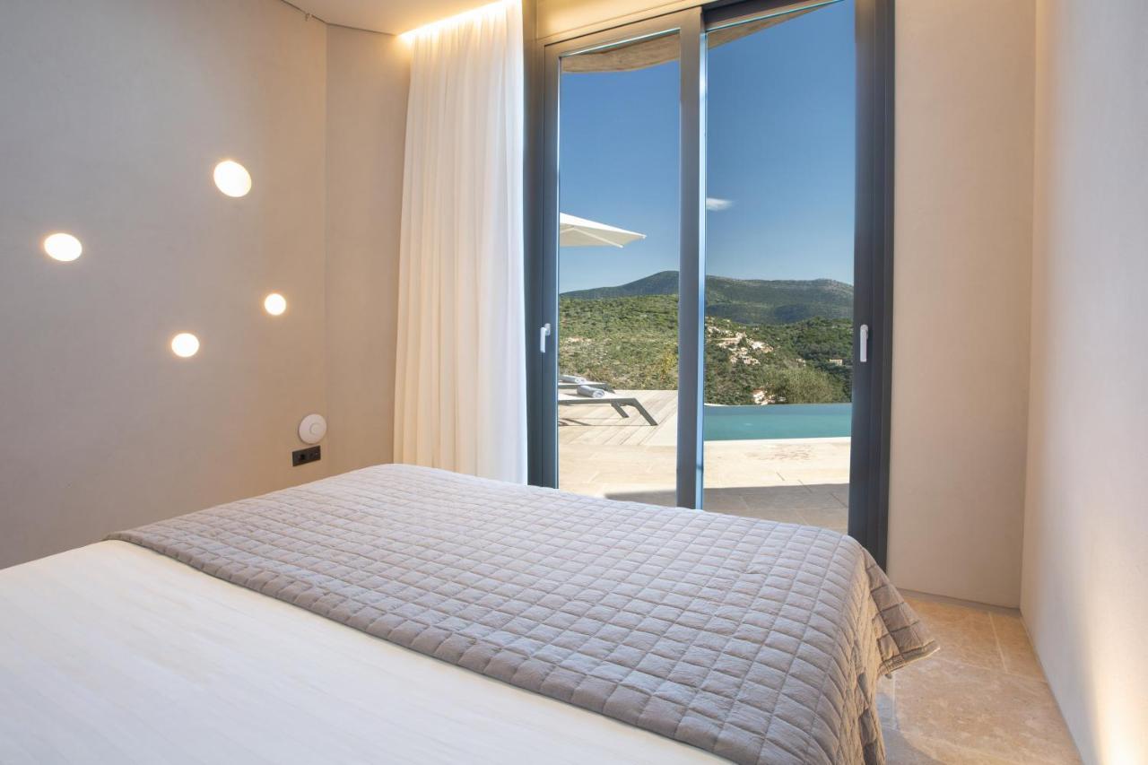 Blooms Of Sivota Bay - Luxury Villas With Private Heated Pool Extérieur photo