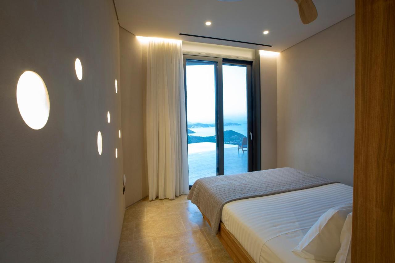Blooms Of Sivota Bay - Luxury Villas With Private Heated Pool Extérieur photo
