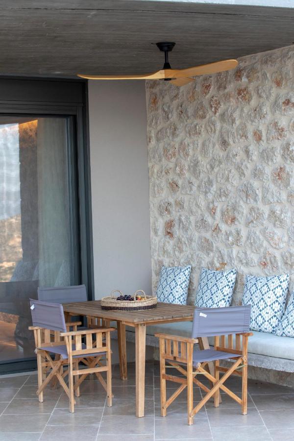 Blooms Of Sivota Bay - Luxury Villas With Private Heated Pool Extérieur photo