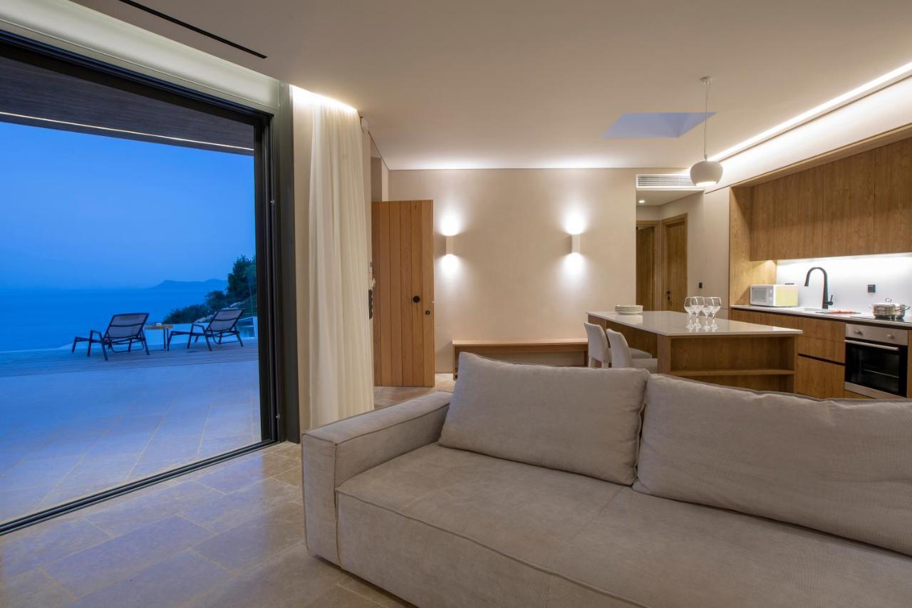 Blooms Of Sivota Bay - Luxury Villas With Private Heated Pool Extérieur photo