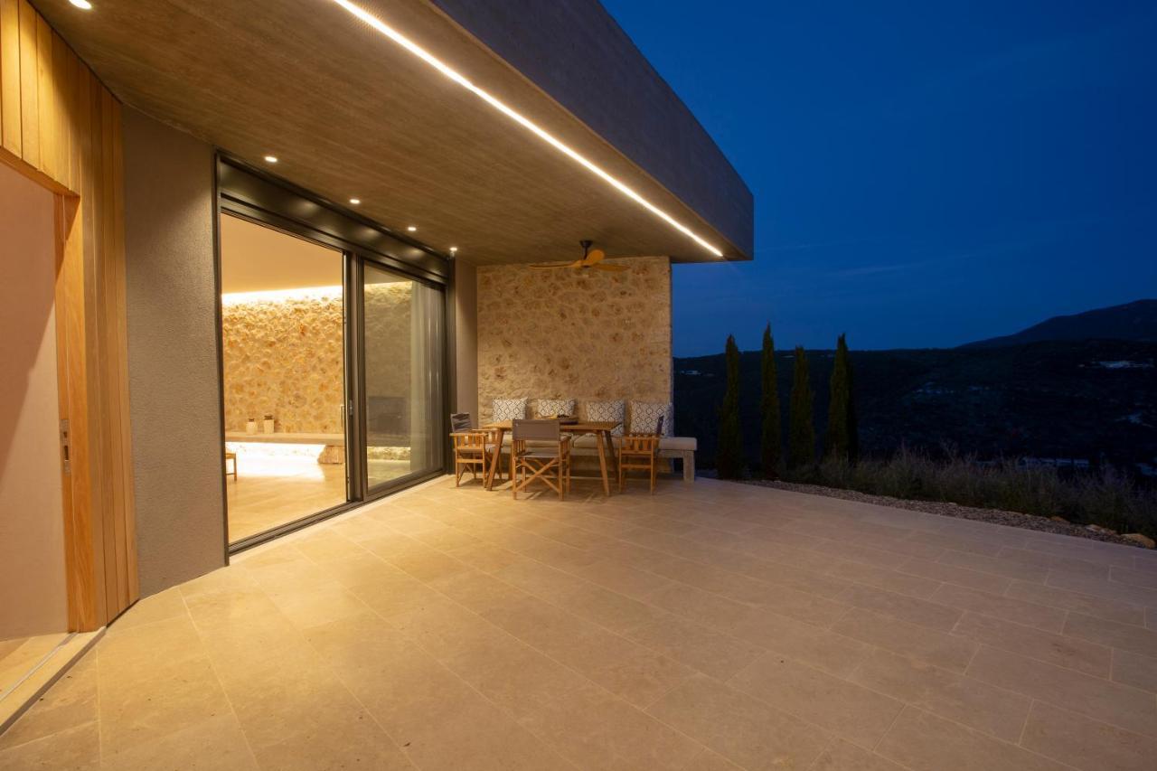 Blooms Of Sivota Bay - Luxury Villas With Private Heated Pool Extérieur photo