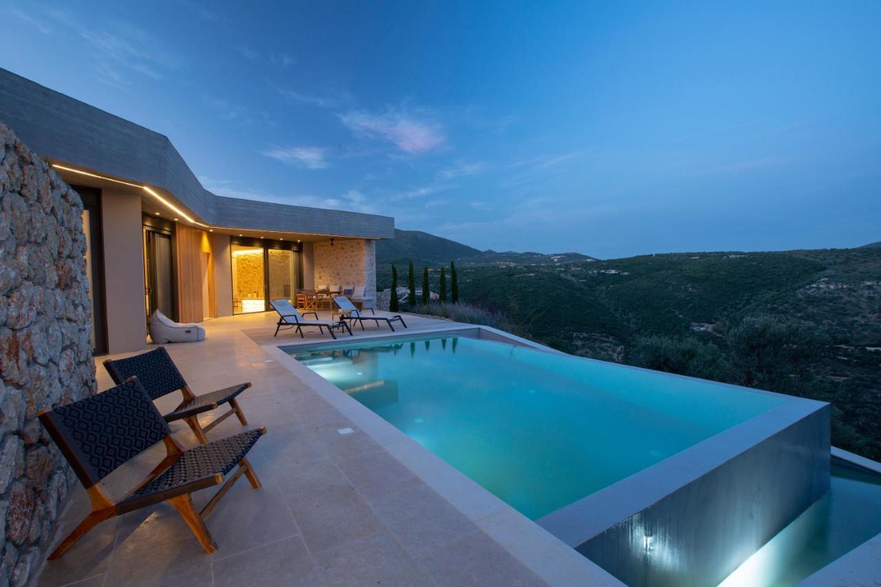 Blooms Of Sivota Bay - Luxury Villas With Private Heated Pool Extérieur photo