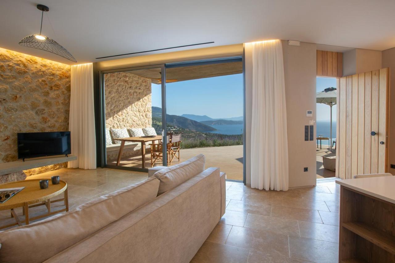 Blooms Of Sivota Bay - Luxury Villas With Private Heated Pool Extérieur photo