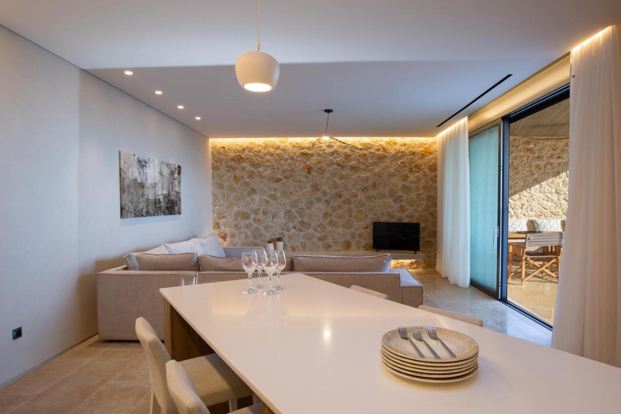 Blooms Of Sivota Bay - Luxury Villas With Private Heated Pool Extérieur photo